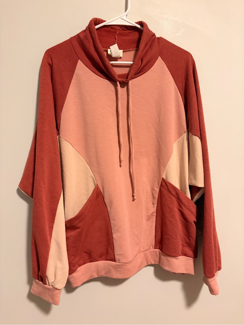 BiBi Colorblock Cowl Pullover in Rose, Rust & Cream